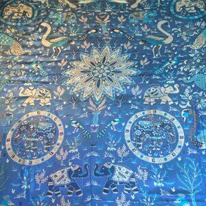 Etro-esque ‘Grand Foulard’ Sofa Throw/Bedspread – Reversible Textile from India